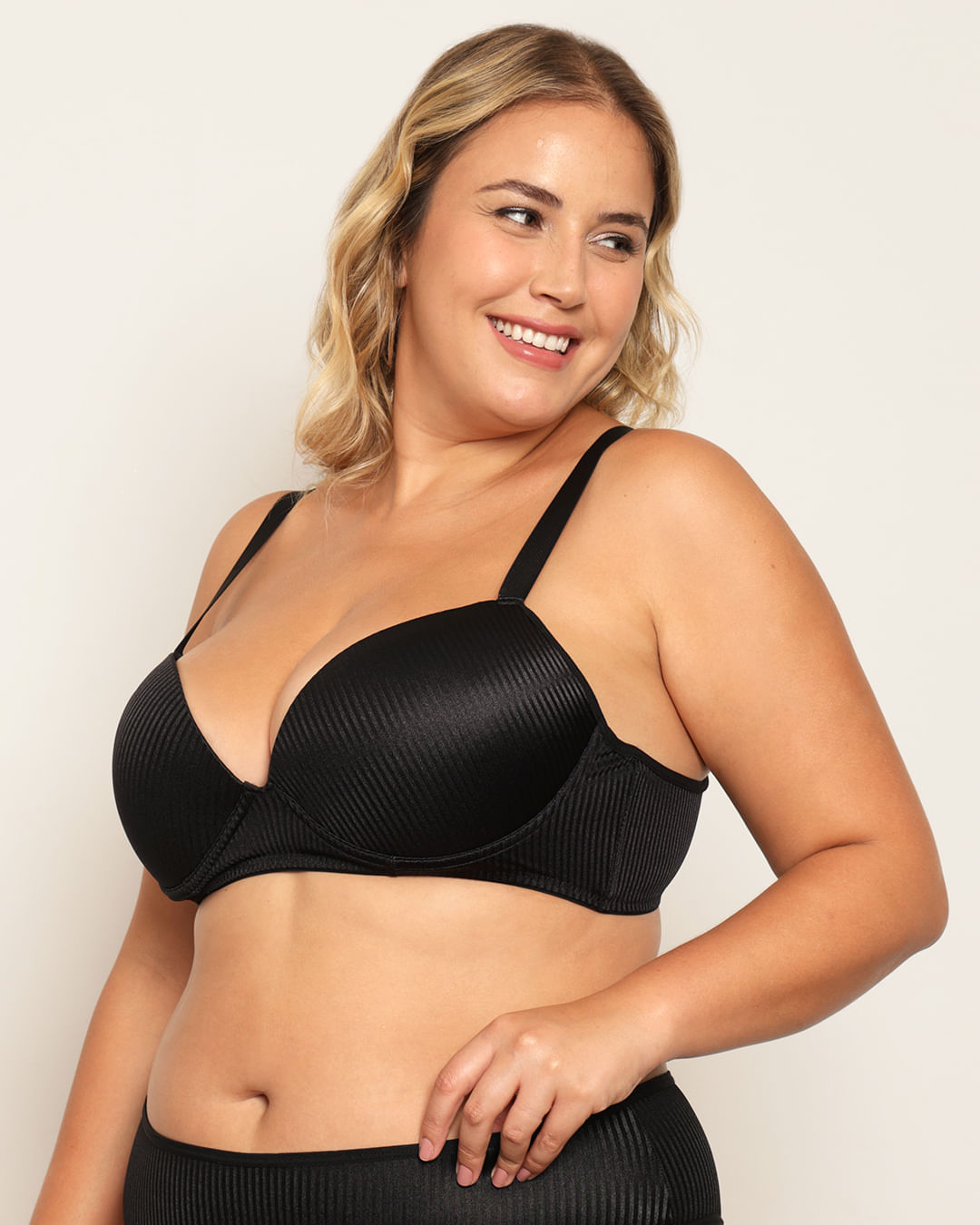 Soutien-Tg-Textura-Listr-22560---Preto