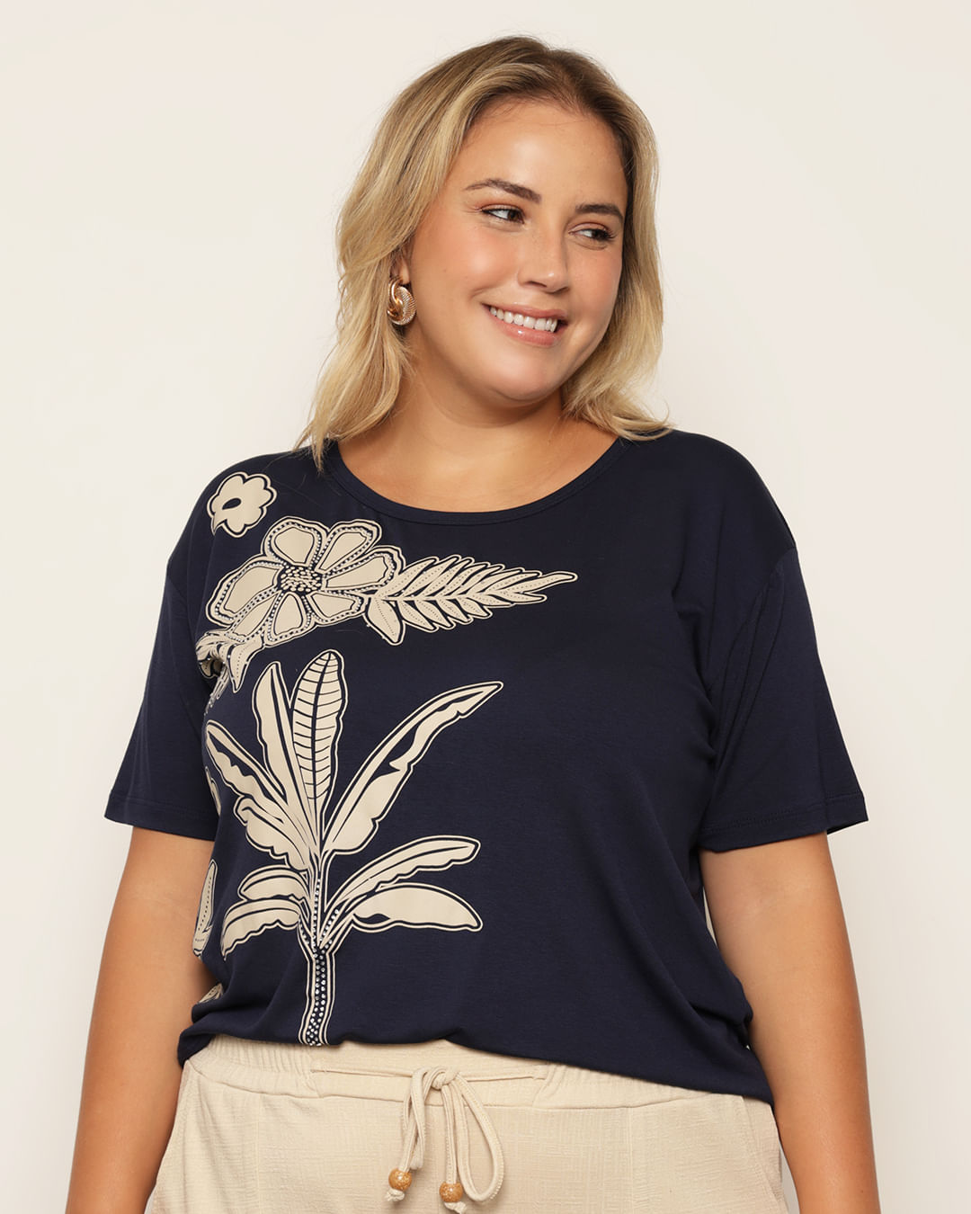 Blusa-40145-Mc-Silk-E-Strass---Marinho
