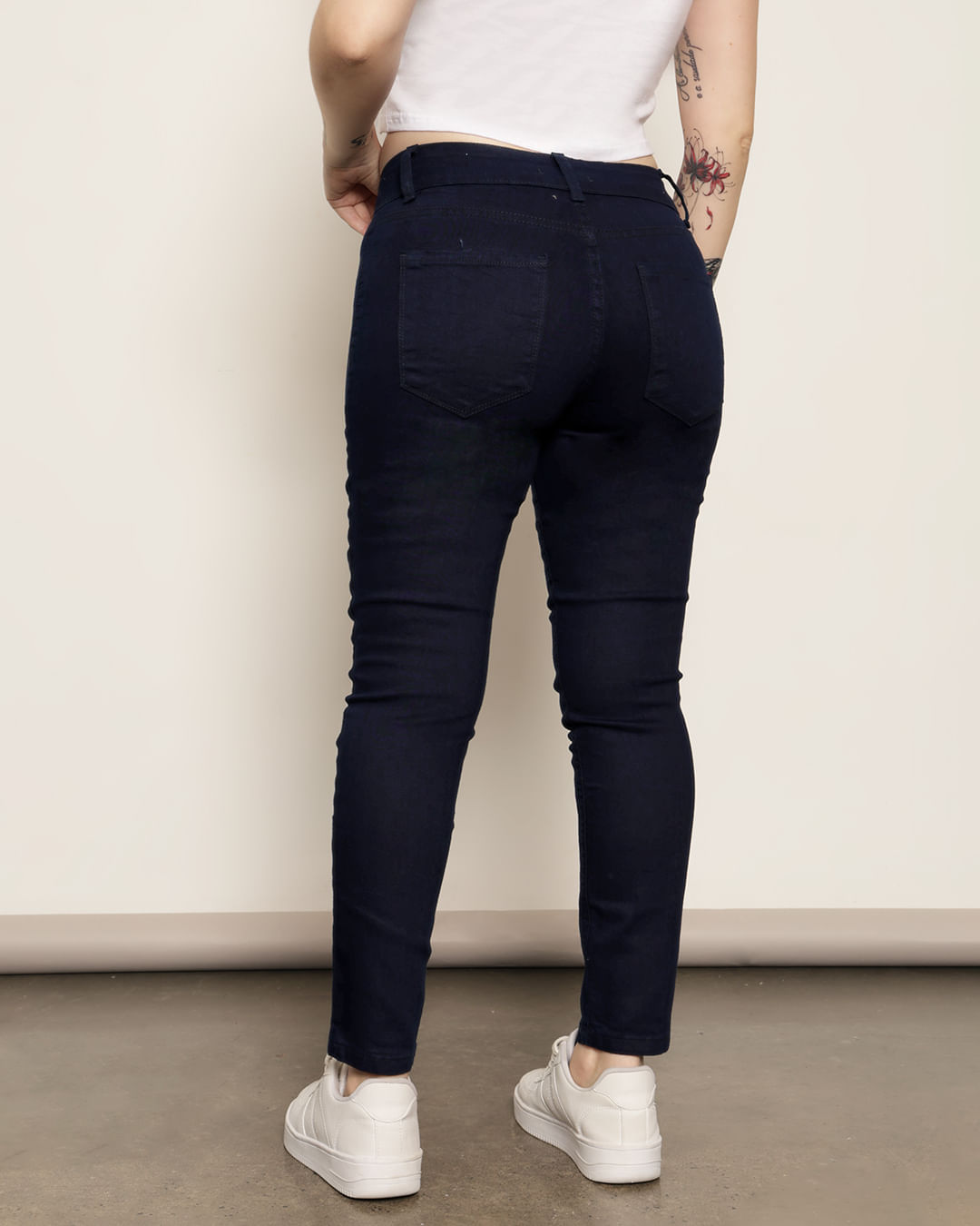 calca-25499-Jns-Cigarrete-Carbono---Blue-Jeans-Medio