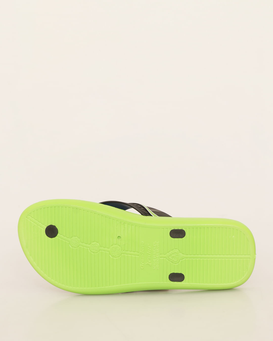 Chi-Mas-12272-Bb873-Preto-Way-Logo---Preto