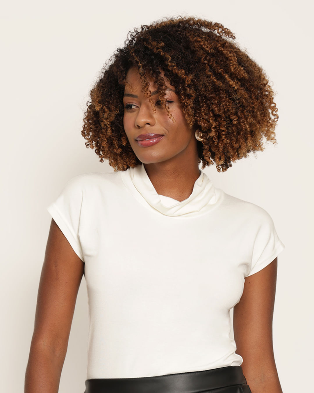 Blusa-Mc-Visco-Gola-Boba-33316---Off-White