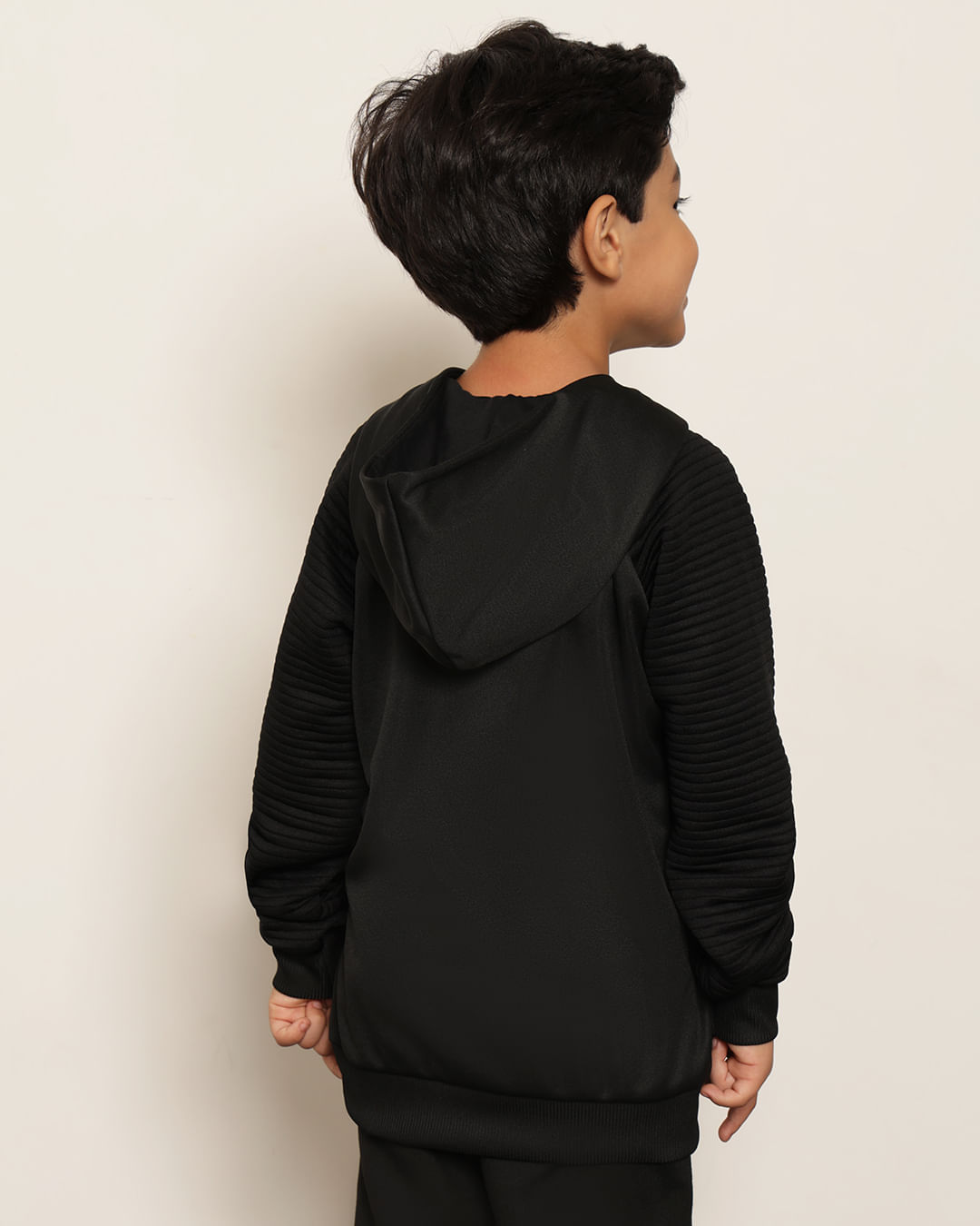 Blusa-T39201-Hel-Fc-Cp-M-410-Urbano---Preto