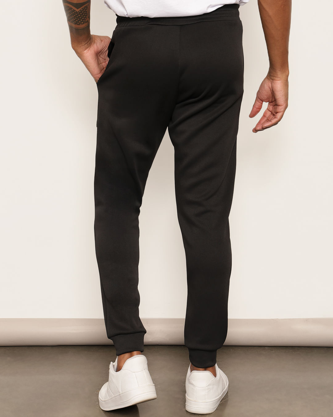 Calca-Bolso-Quadrado-090063-Pgg---Preto