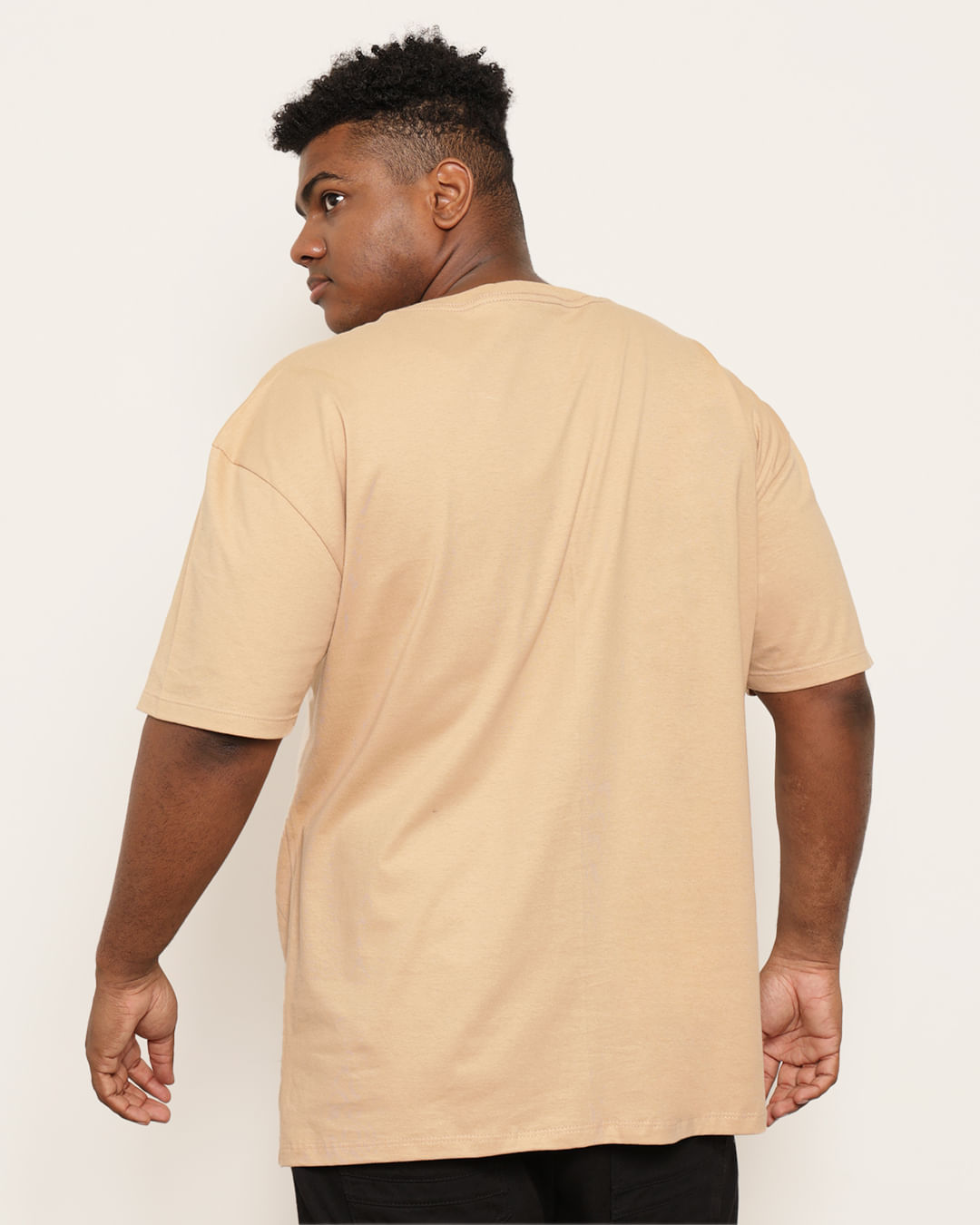Camiseta-Fidhs2917-Congrats-Bege-Plus---Bege-Medio