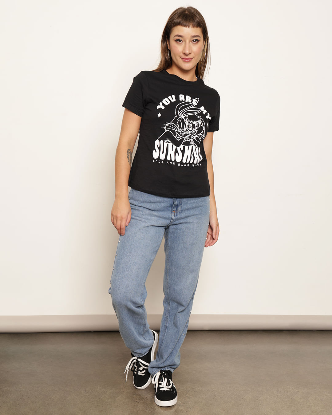 Camiseta-23180-Pto-Pgg-Looney-P11---Preto