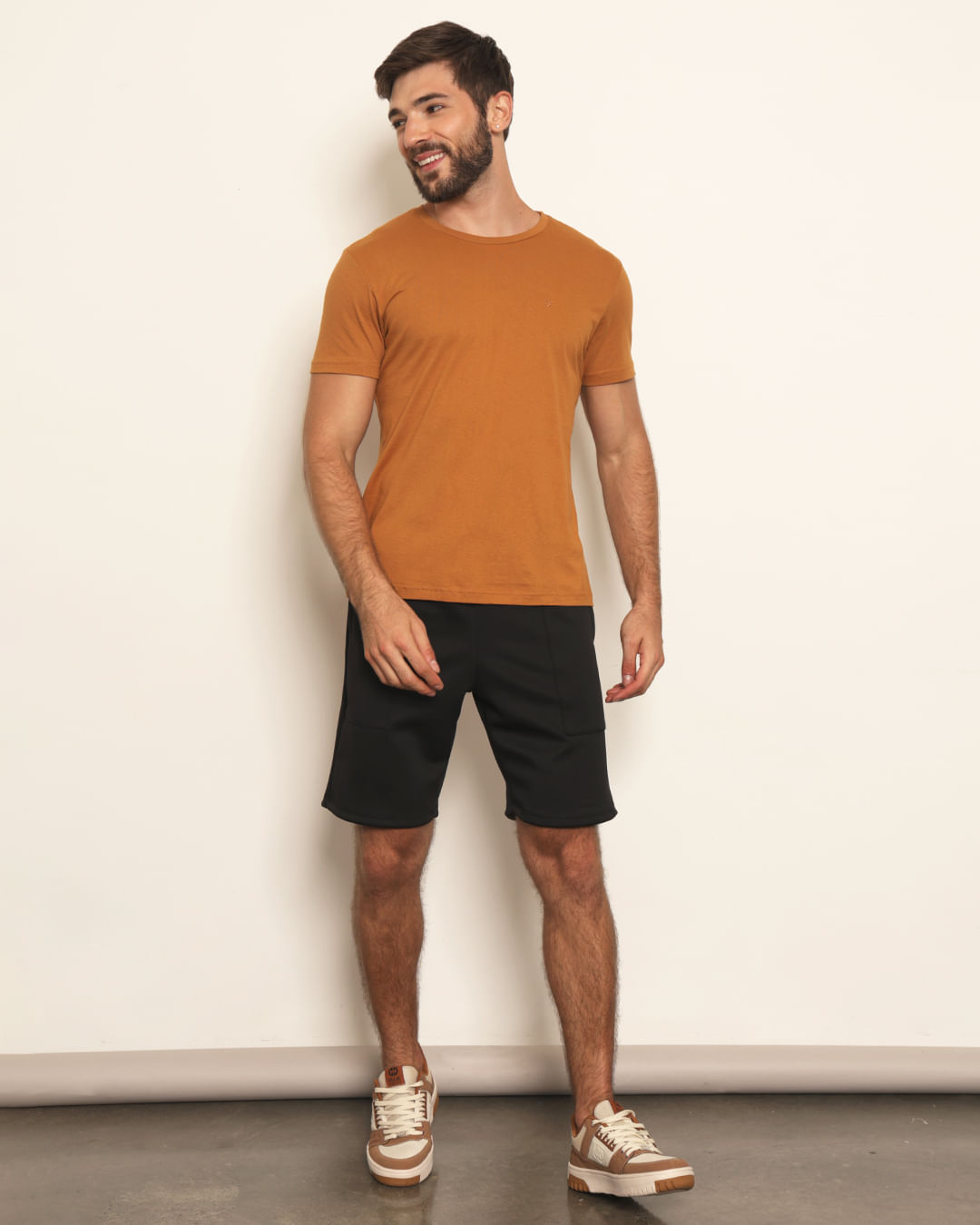 Bermuda--Bolso-Quadrado-400173---Preto