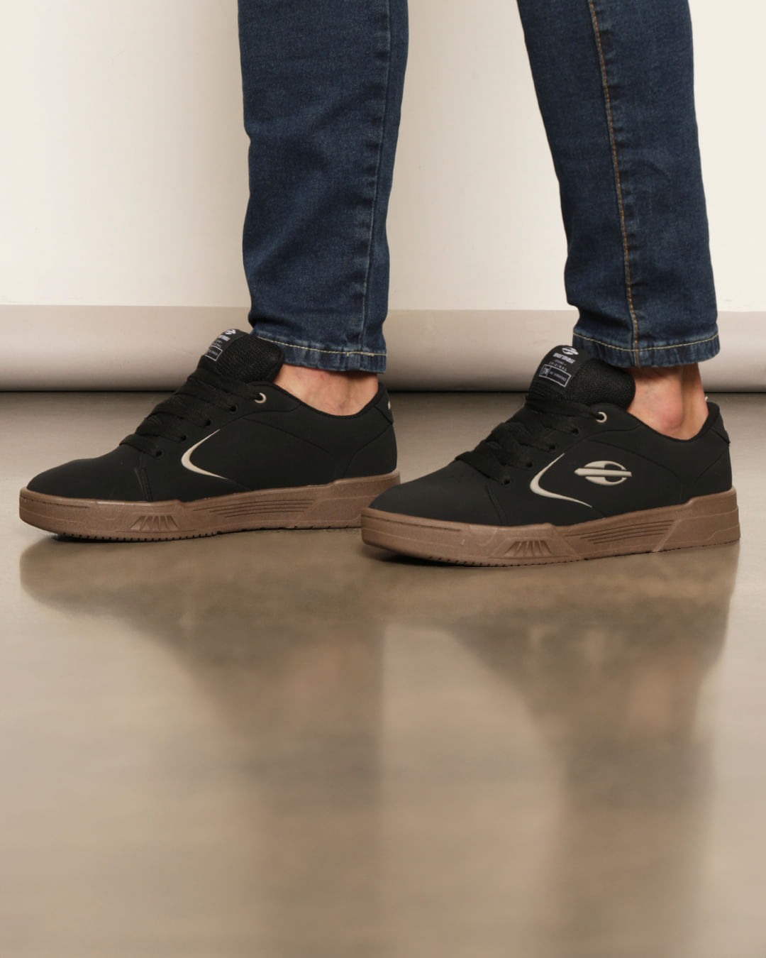 Tem-Flow-M0101-Black---Preto