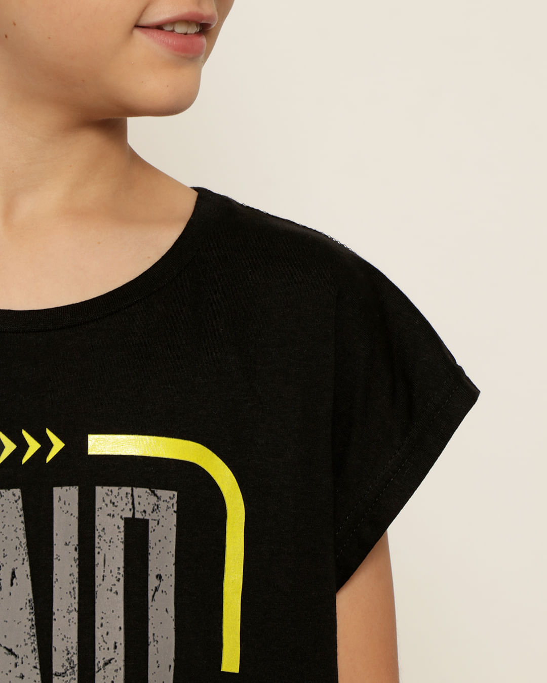 Regata-T243053-M-1016-Tropical---Preto