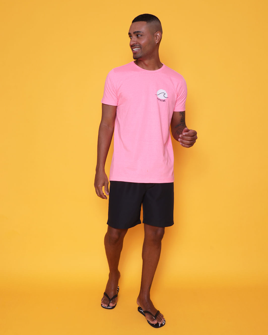 Cam-Mm-Rosa-Neon-900626-Pipeline---Rosa-Neon