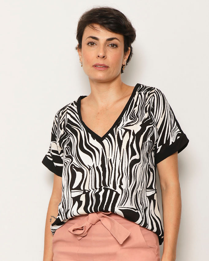 Blusa-230728-Bicolor-Mc---Preto-Outros