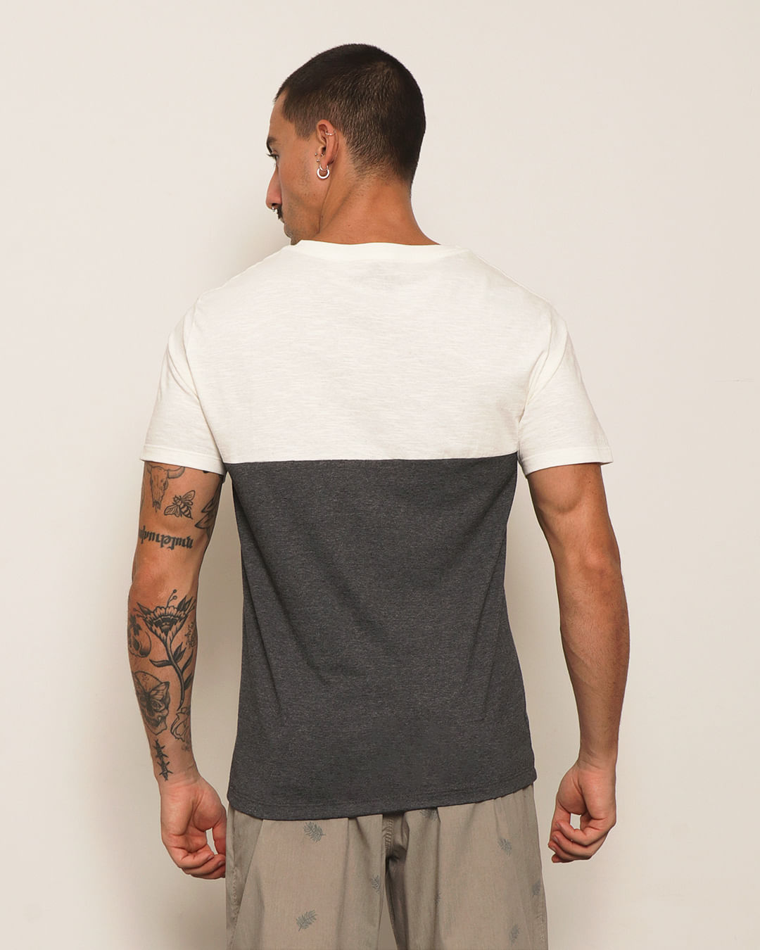Cam-Mmpa-2-Rec-2442-Offmsc-Chumbo---Off-White