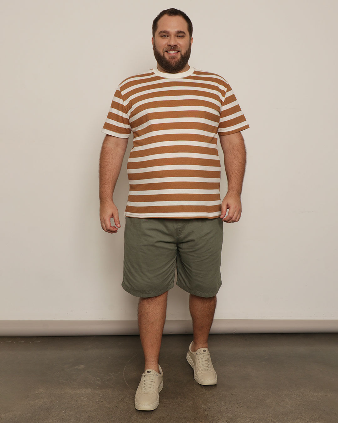 Camiseta-15126017-Favo-Listras-Bege-Plus---Bege-Listrado