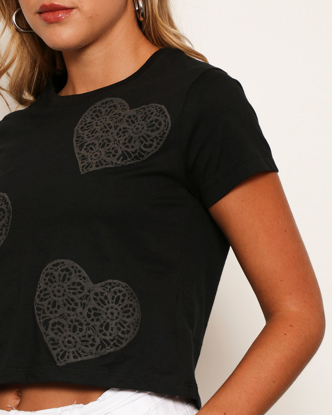 Blusa-Silk-Coracoes-241106---Preto