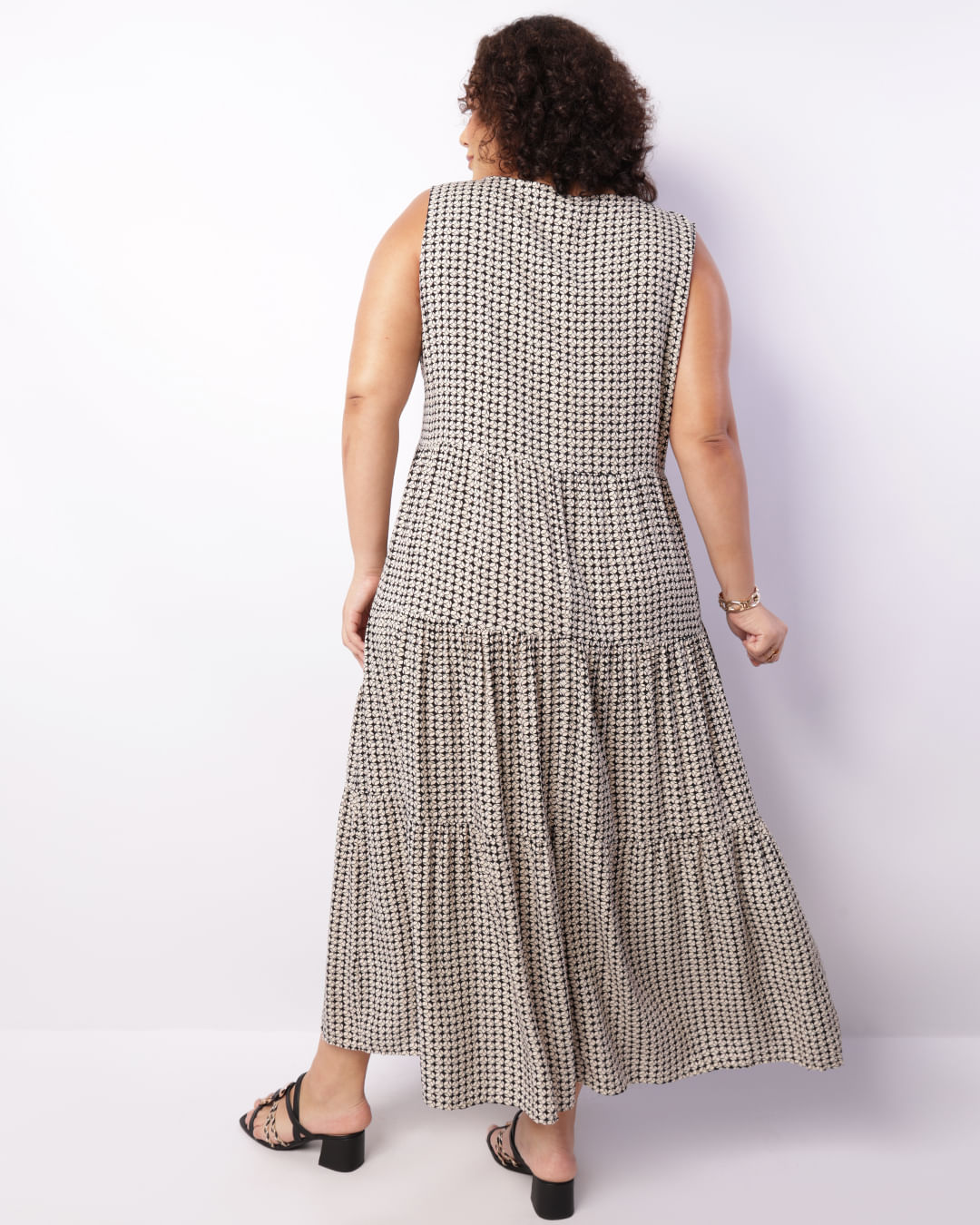 Vestido-214271-Reg-Marias-Lisoest---Bege-Geometrico