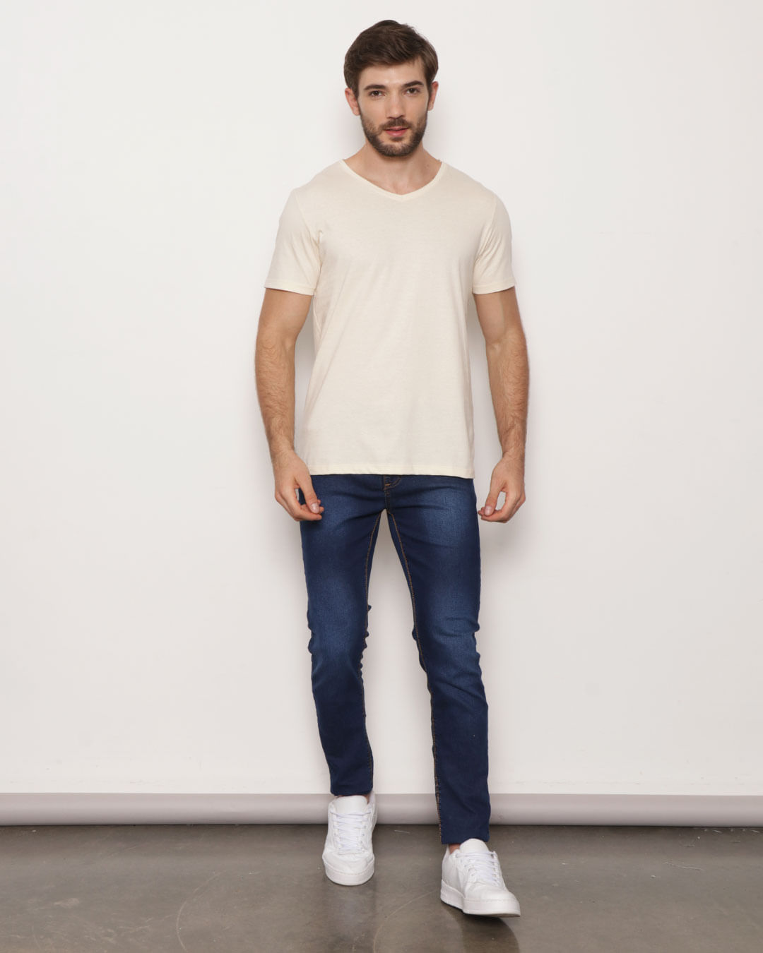 Camiseta-Gola-V-Mc-Off-White---Off-White