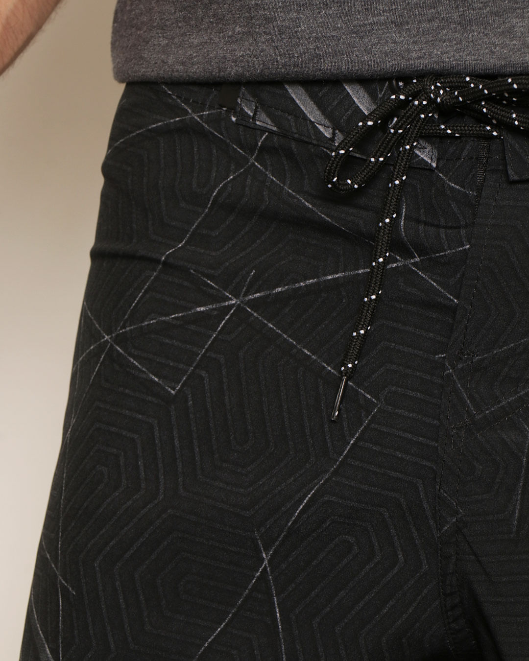 Berm-Agua-Masc-17670046---Preto