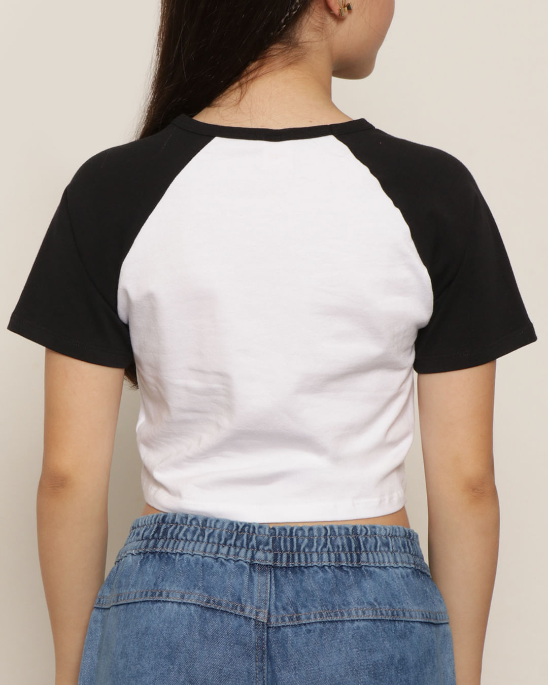 Blusa-075117-Mc-Raglan-Cropped-F1016---Branco