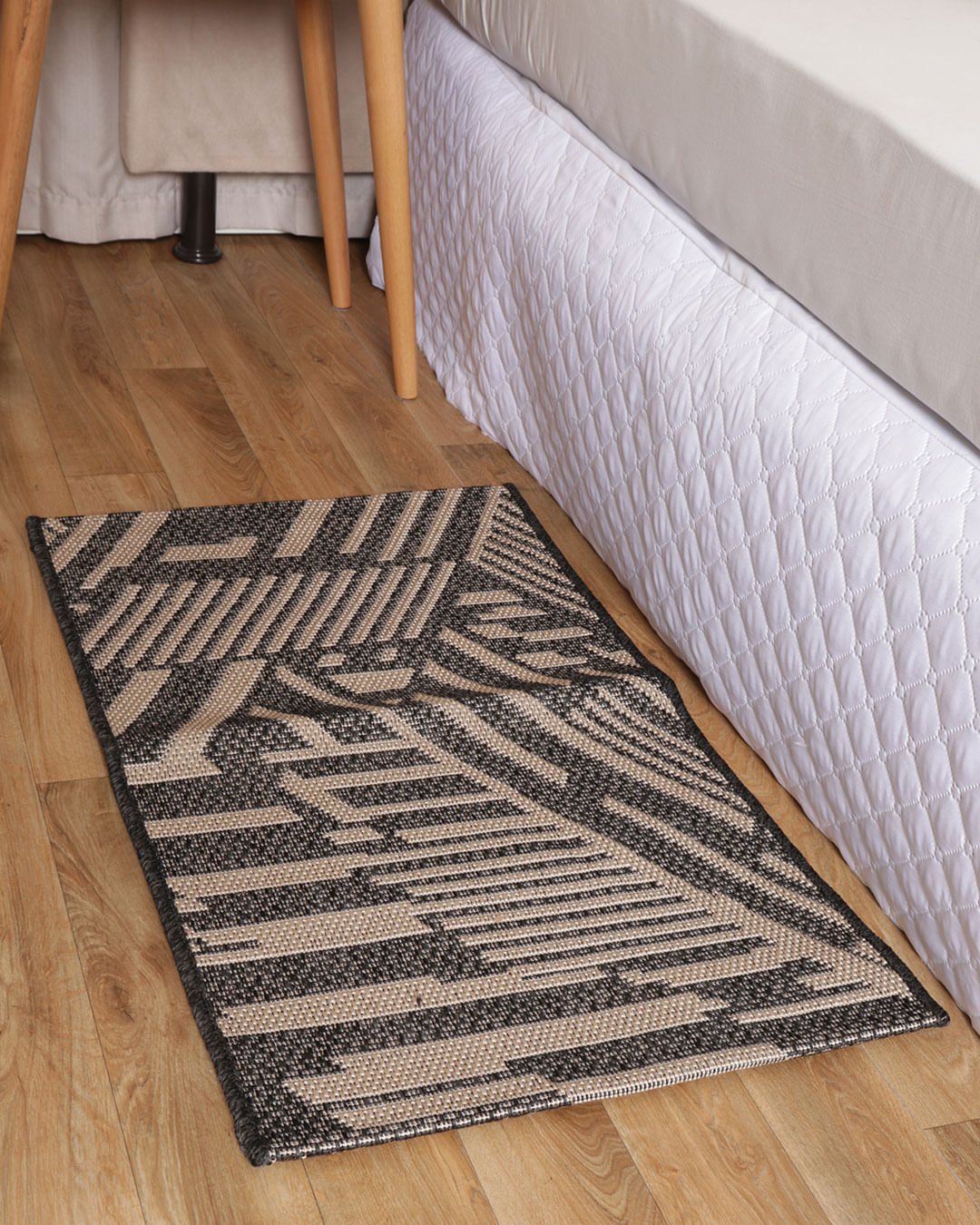 Tap-Eco-Geometric-Irregular-56-050x080---Estampado-Outros