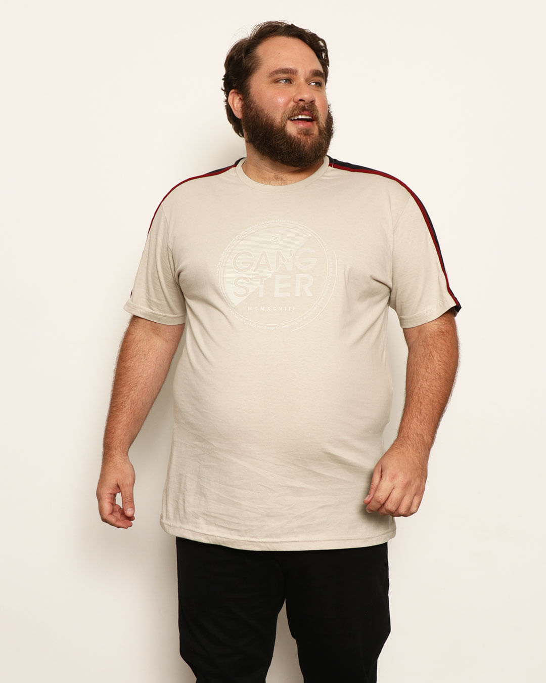 Camiseta-51180836-Gangster-Bege-Plus---Bege-Medio