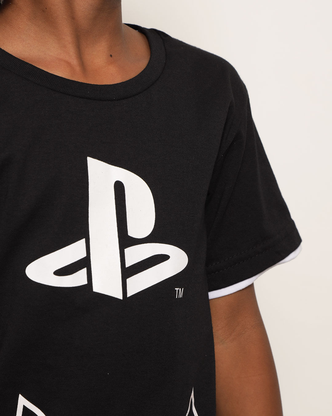 Camiseta-T38326-Mc-M-410-Playstation---Preto