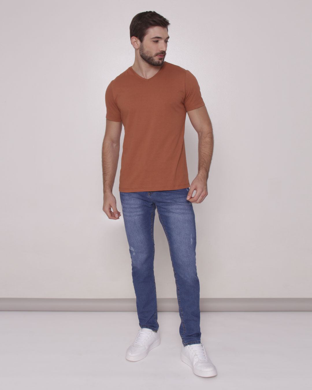 Camiseta-Mc-Gola-V-Capuccino---Terracota-Medio