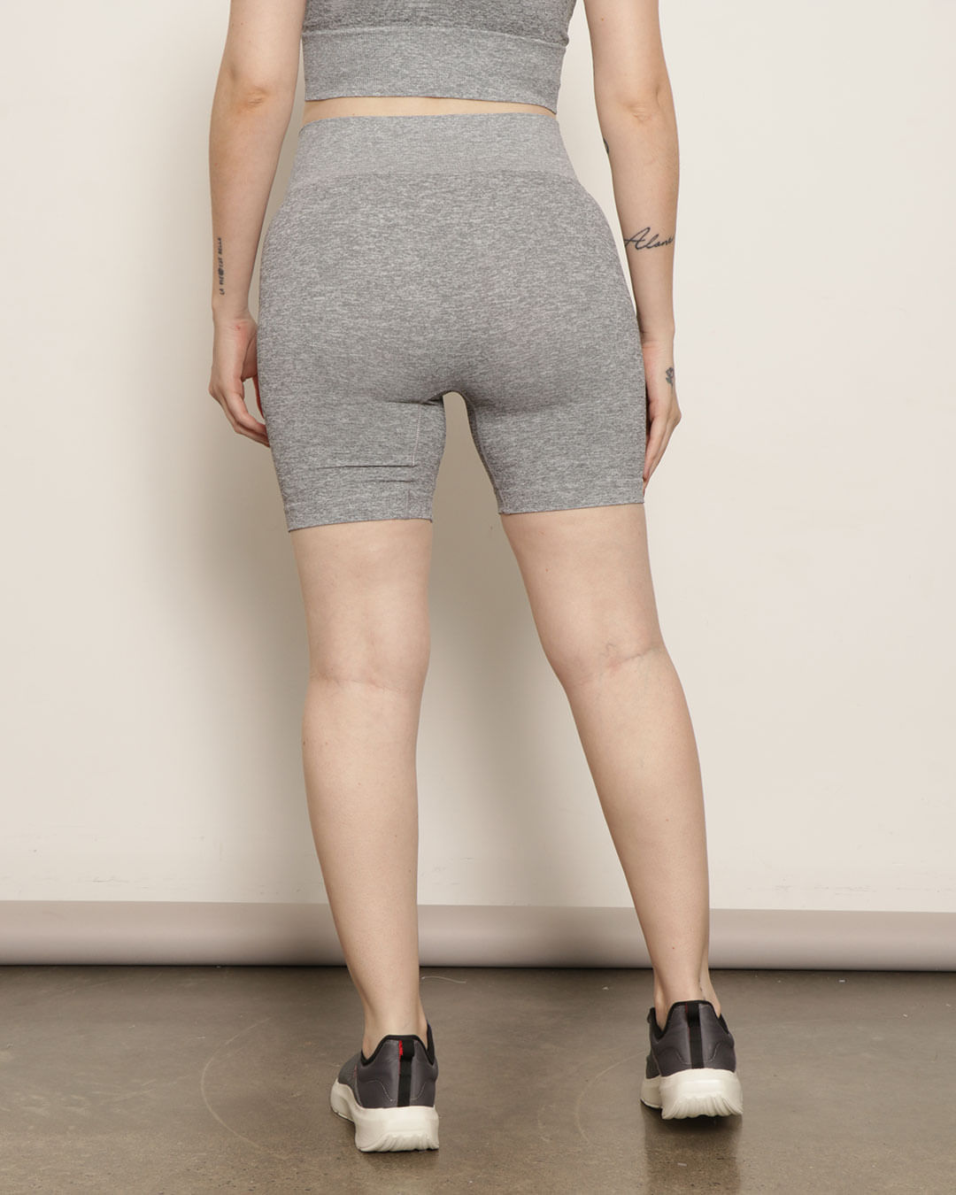 Short-Btorra5-Liso---Mescla-Escuro