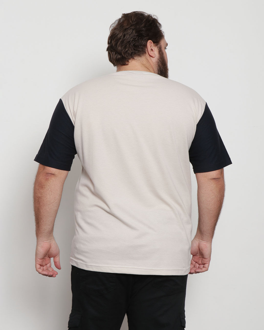 Camiseta-51240340-Gangster-Bege-Plus---Bege-Medio