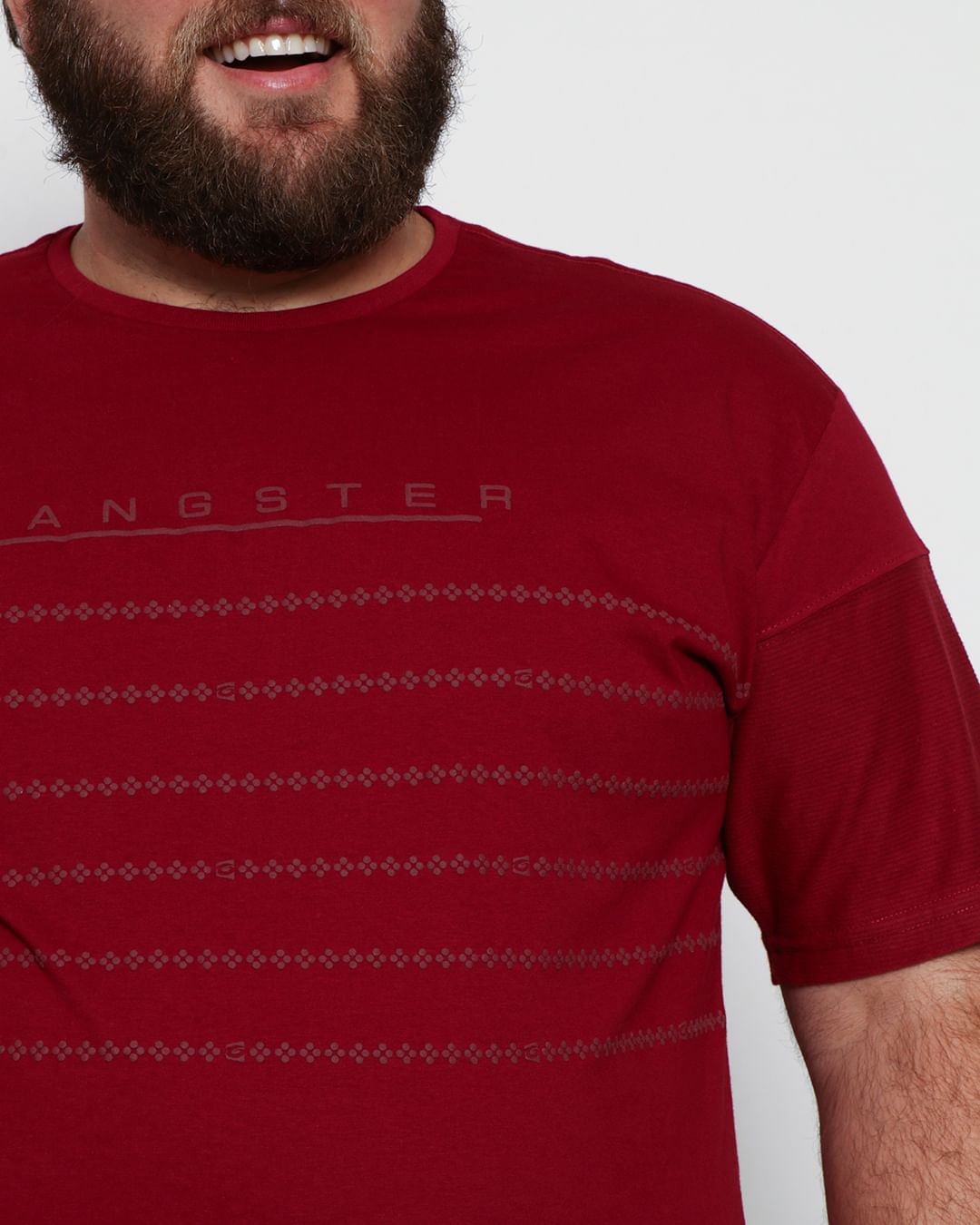 Camiseta-51180831-Gangster-Verm-Plus---Vermelho-Medio