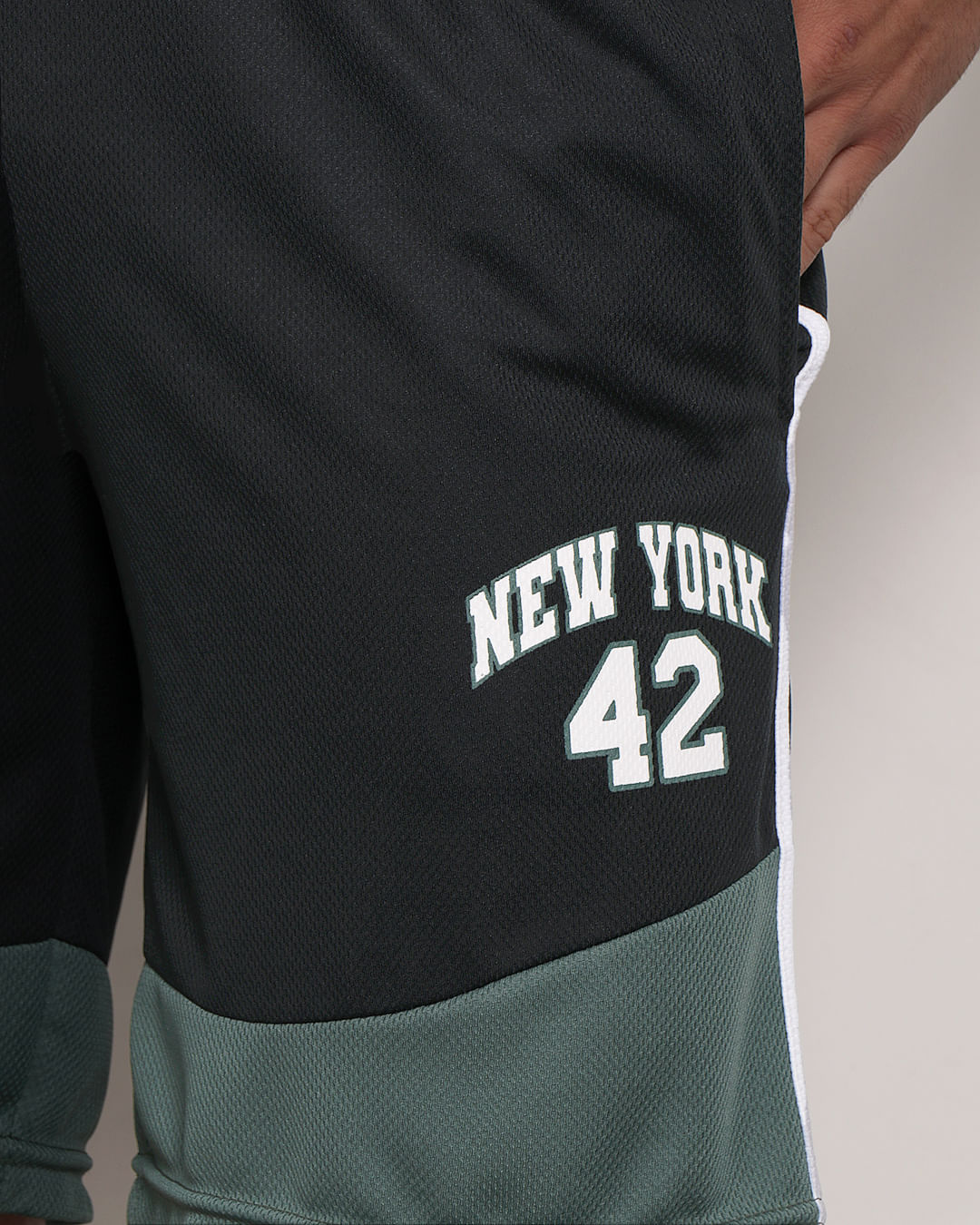 Berm-Basq-Ptl-Recpto-Silk-Newyork-Rm602---Verde-Outros