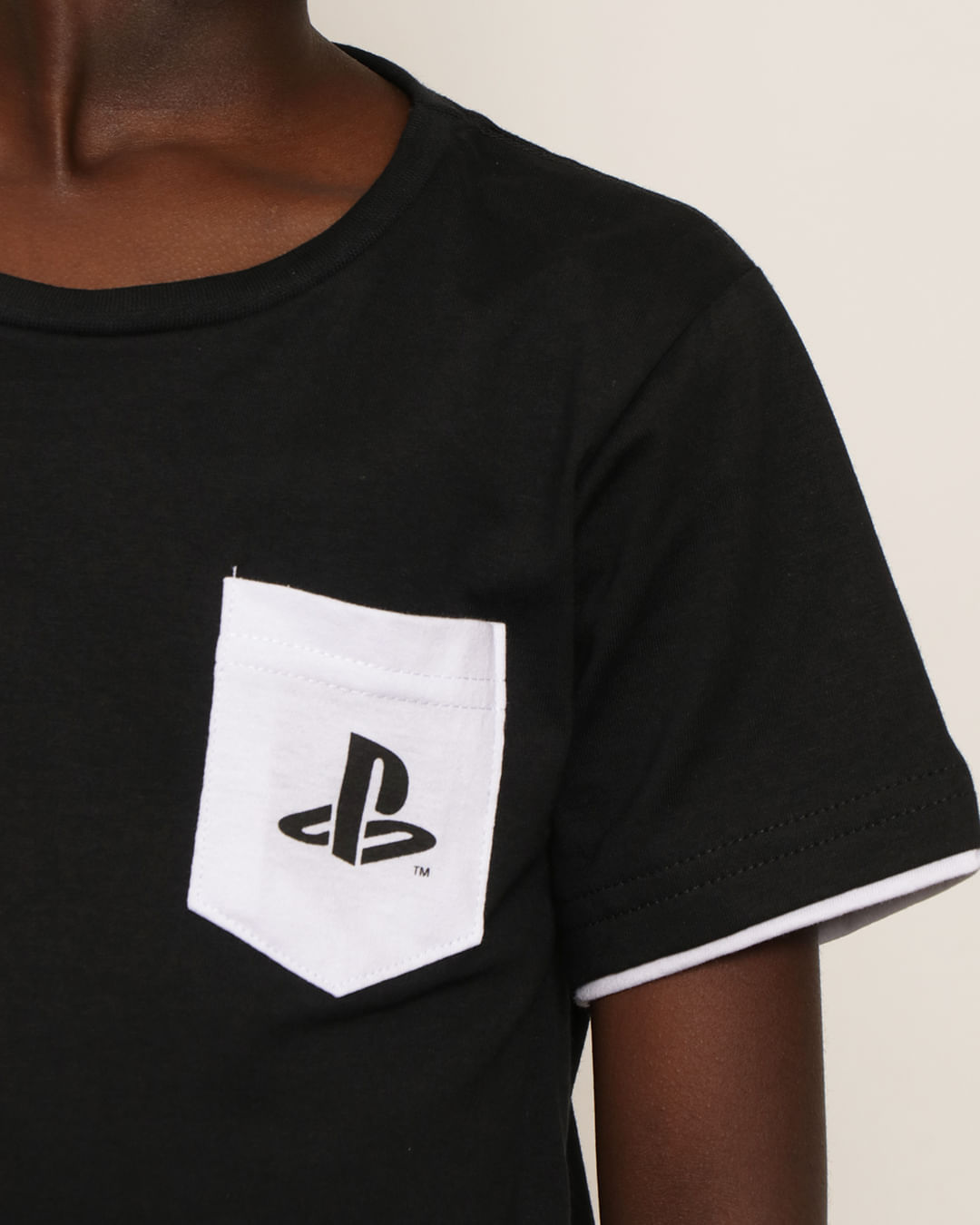 Camiseta-T38325-Mc-M-410-Playstation---Preto