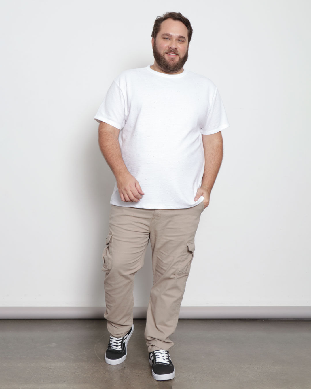 Camiseta-0400774-Gorg-Bot-Branco-Plus---Branco