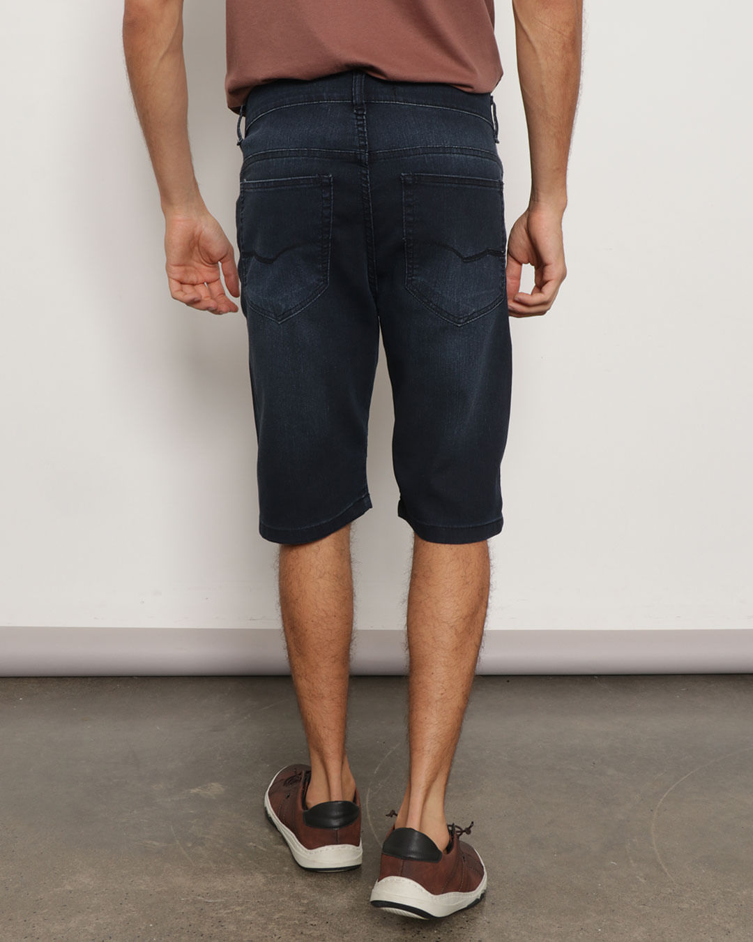 Brmda-Jns-Ctp-Ret-Aze-Italy---B9594---Blue-Jeans-Escuro