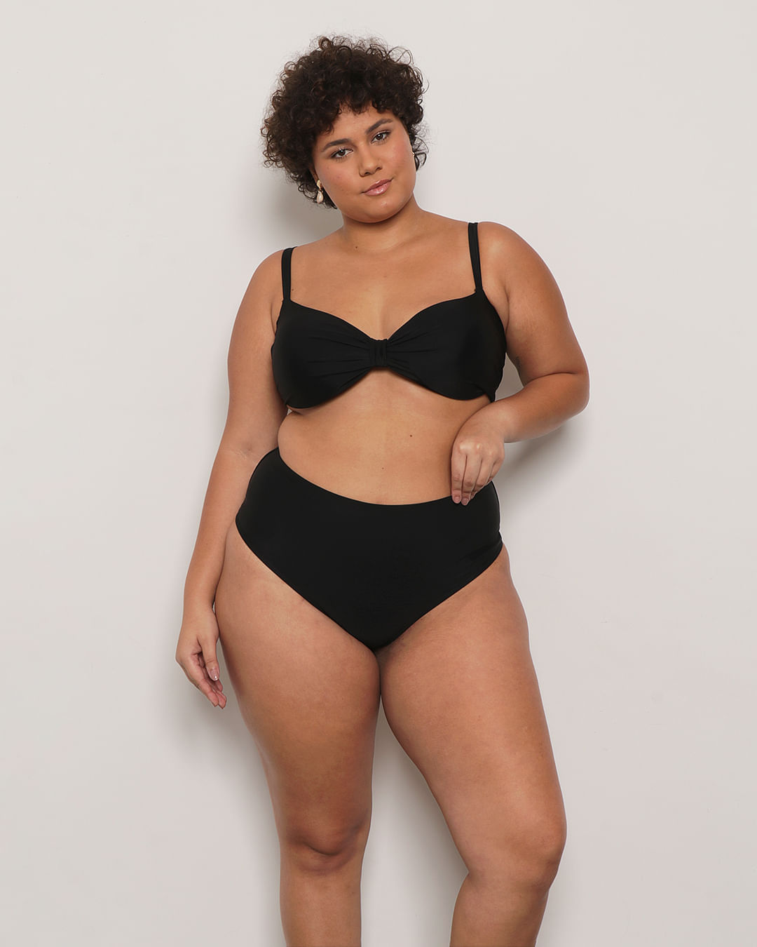 Top-Tg-Liso-Com-Bojo-19011---Preto