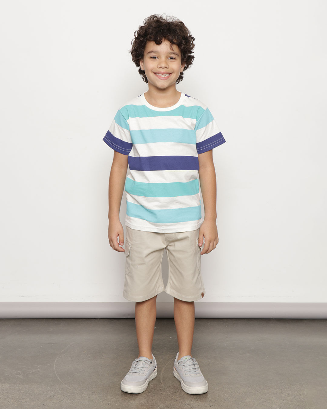 Camiseta-T38516-Mc-M-410-Tropical---Off-White