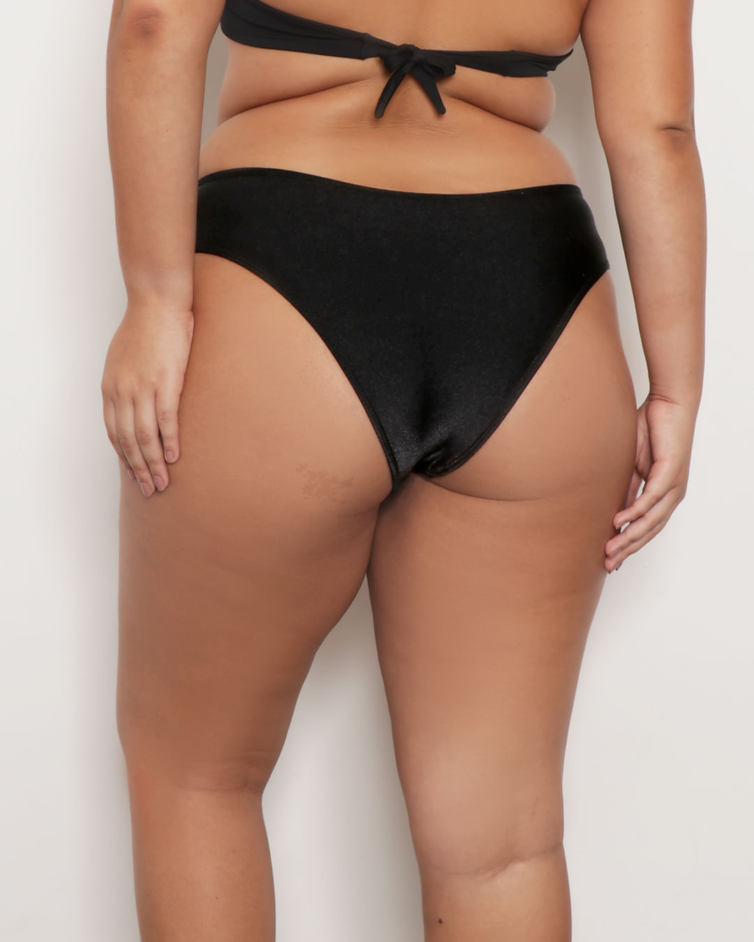 Calc-Tg-Liso-Bombo-Brilho-104277---Preto