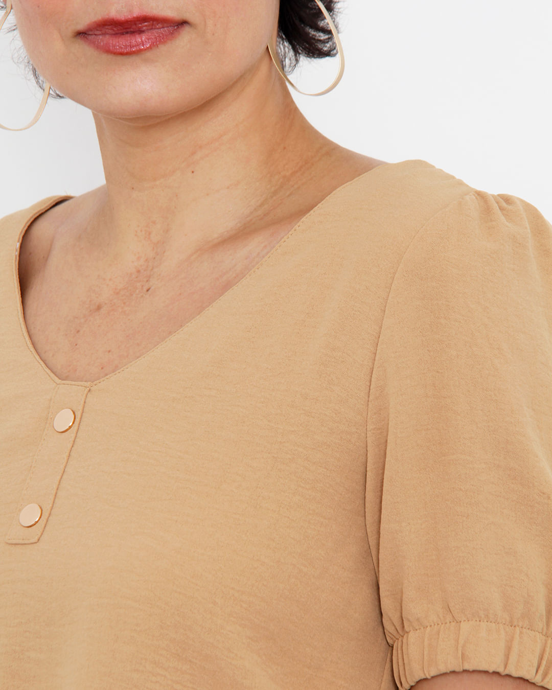Blusa-230712-Gola-V-Mc-Lisa---Bege-Medio