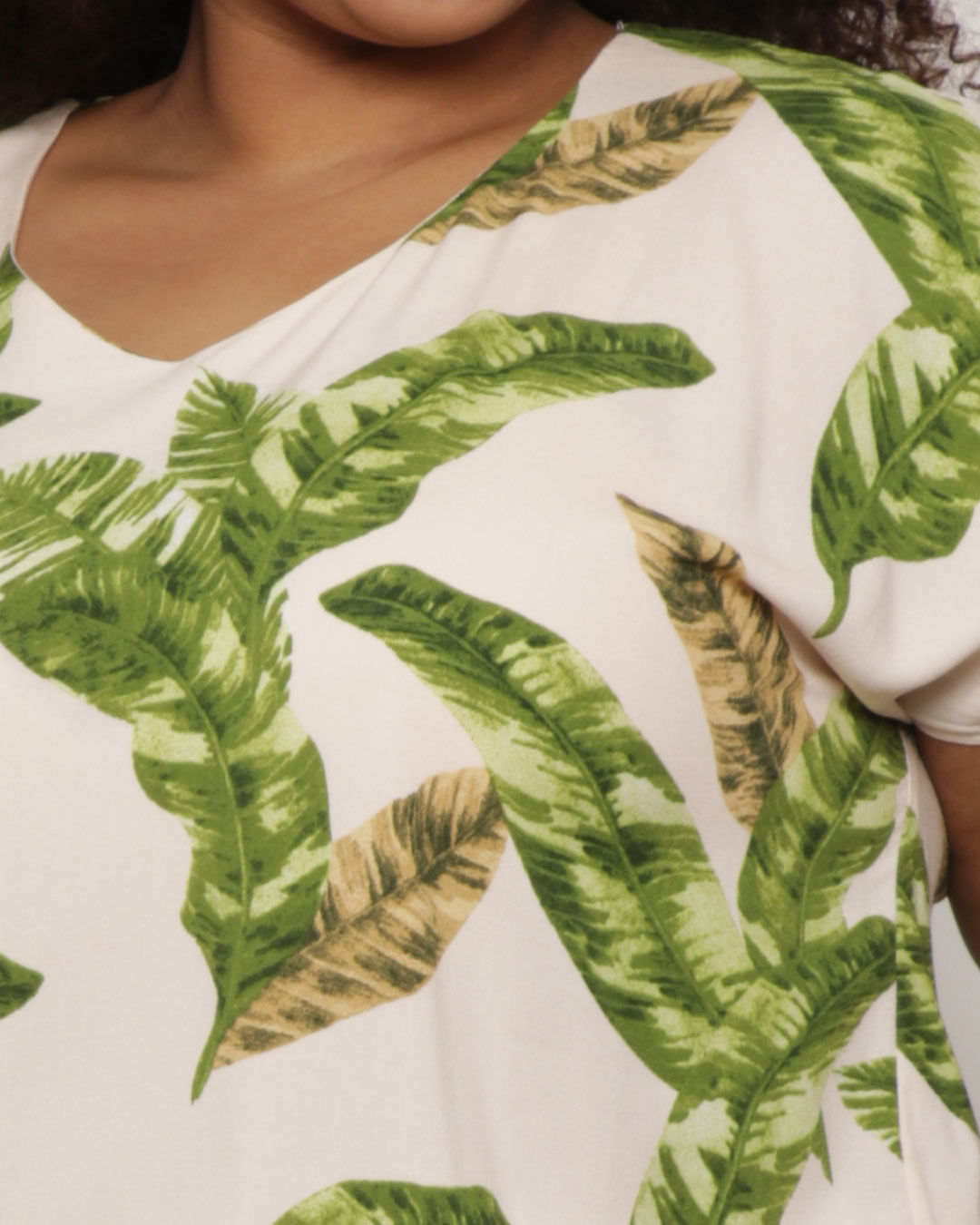 Blusa-216007--Manga-Morcego---Bege-Medio