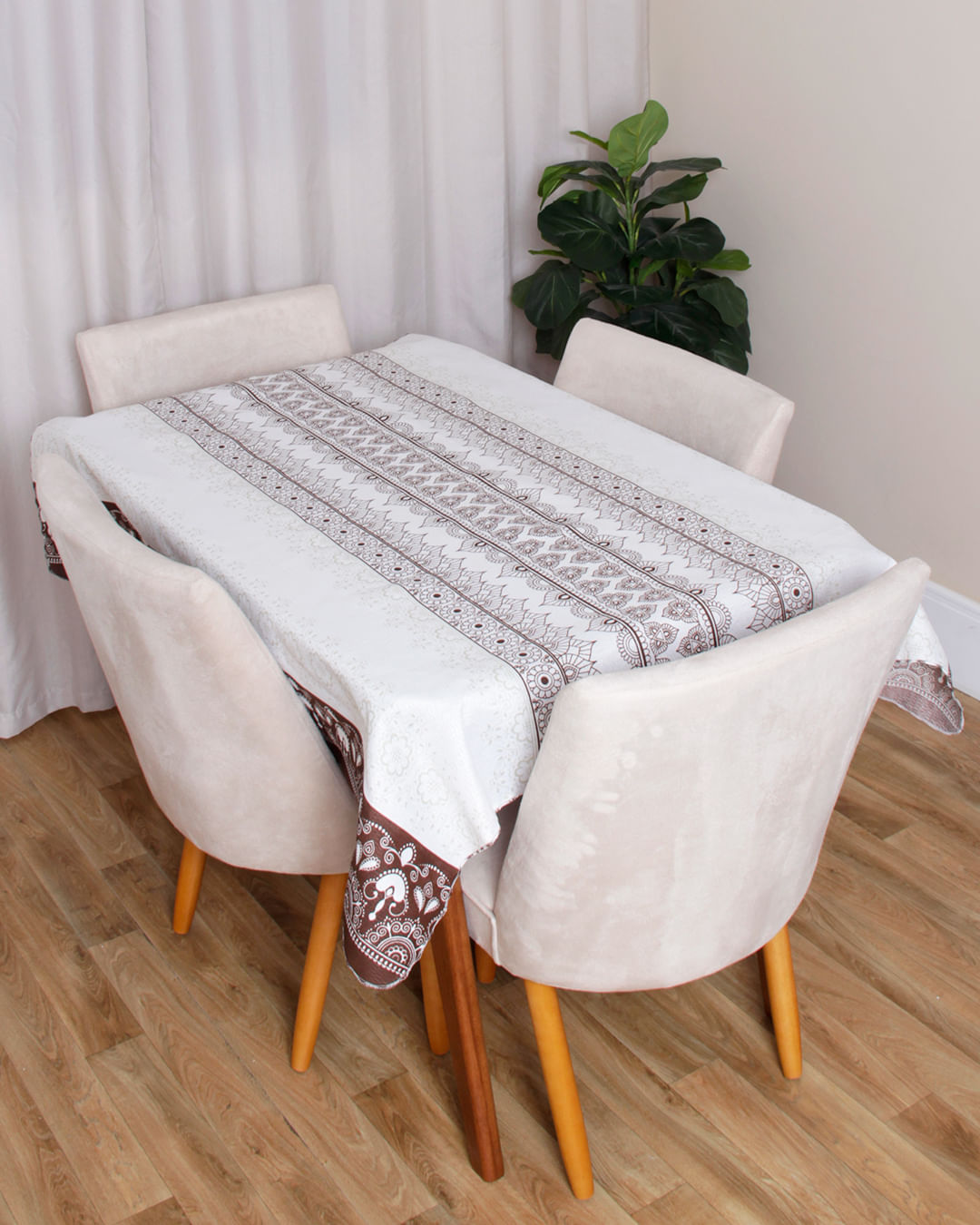 Toalha-Mesa-Quad516464-140x140---Off-White-Geometrico