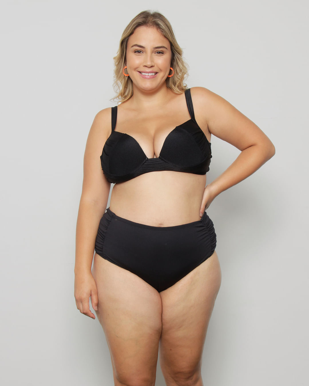 Top-Tg-Liso-Brilho-Com-Bojo-104277---Preto