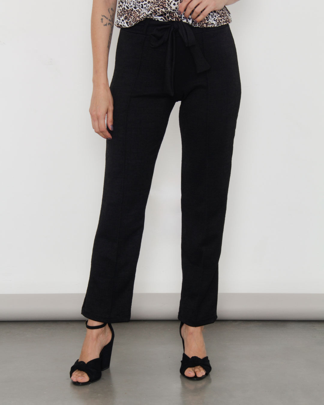 Calca-303-Malha-Crepe-Linho---Preto