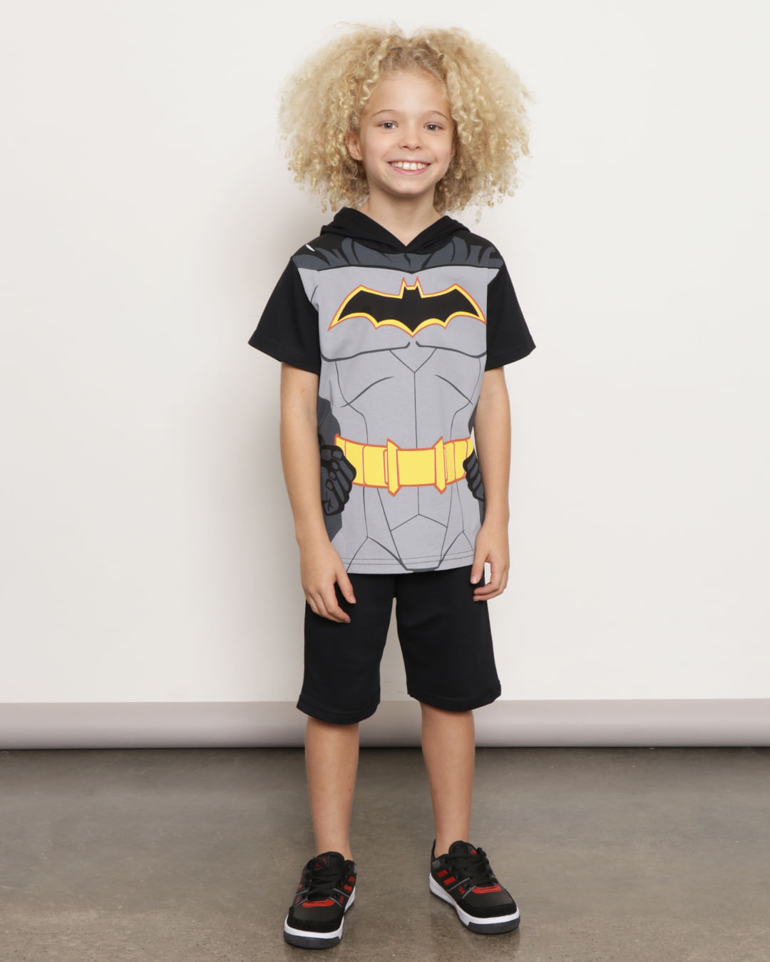 Camiseta-T36628-Mc-Cp-M-410-Batm---Preto
