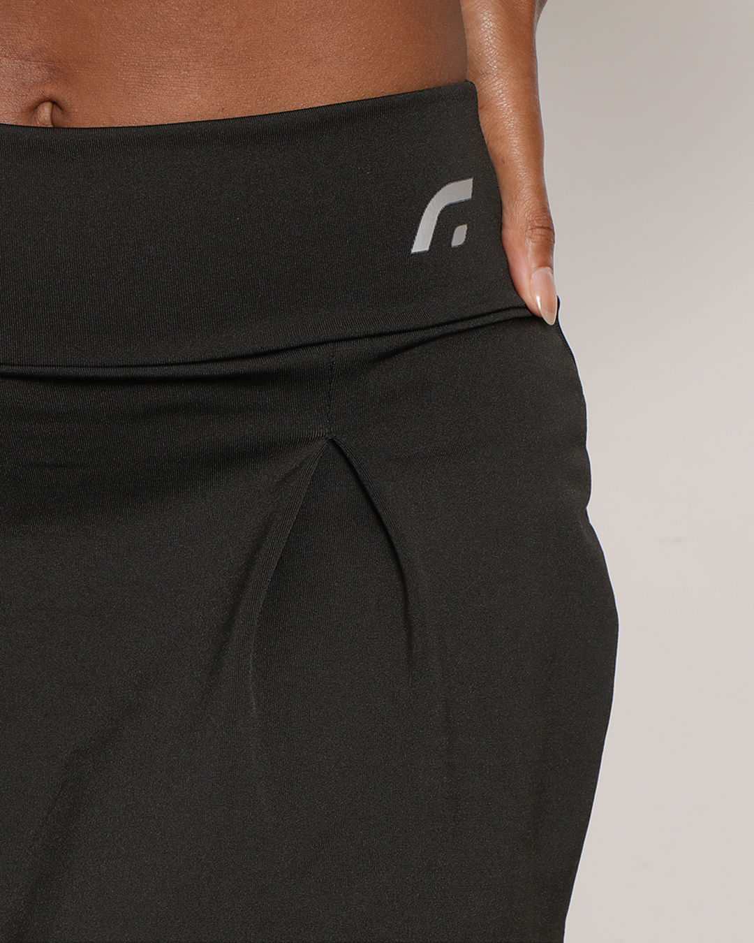 Short-Saia-471tr-Com-Prega---Preto