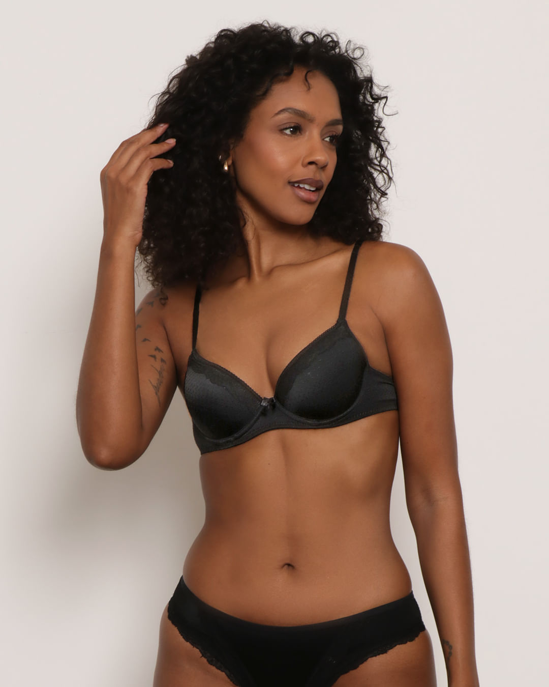 Soutien-Base-Textura-E-Renda-22458---Preto