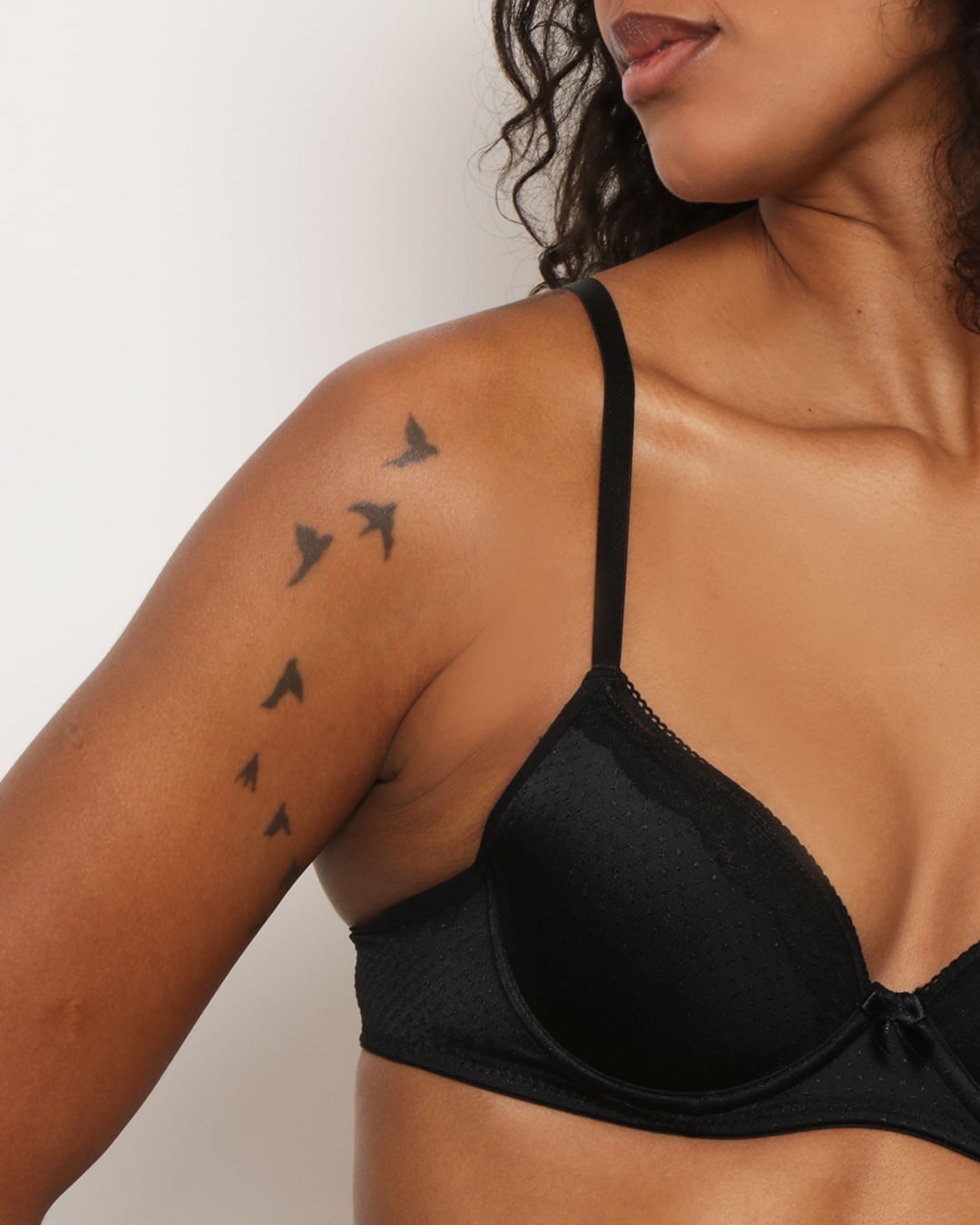 Soutien-Base-Textura-E-Renda-22458---Preto