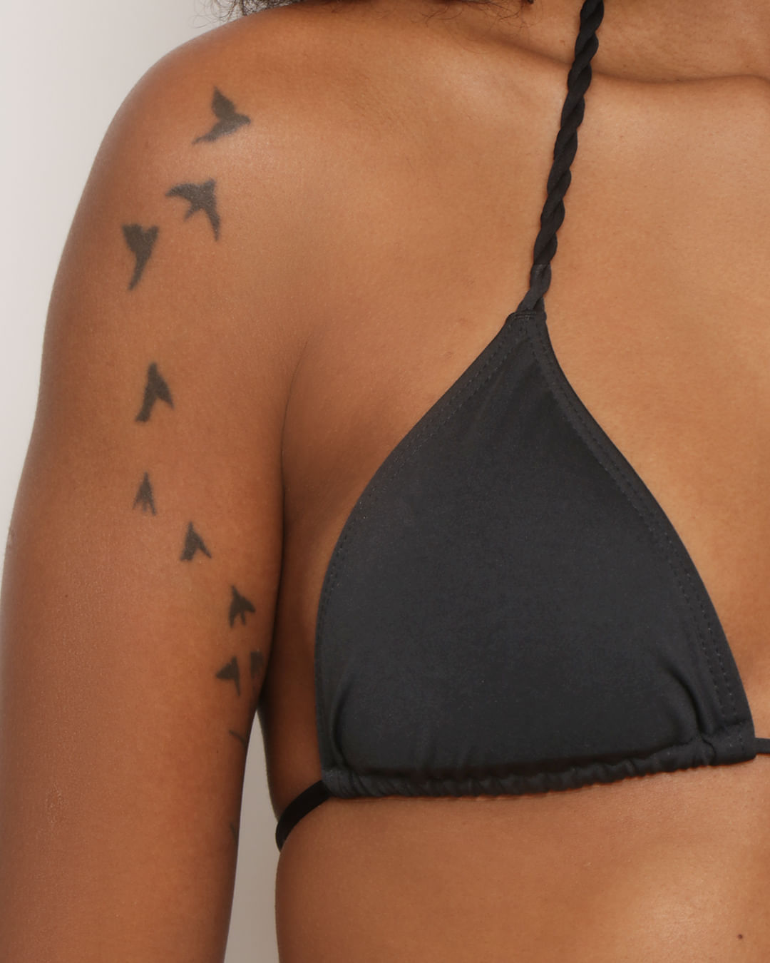Top-Cort-Liso-Tranca-81320556---Preto