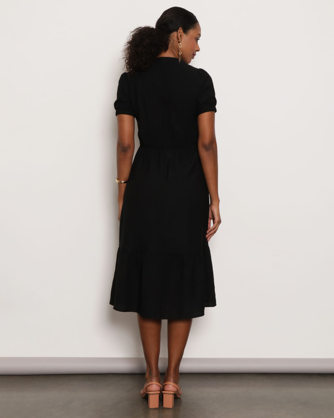 Vestido-230831-Mid-Spanish---Preto