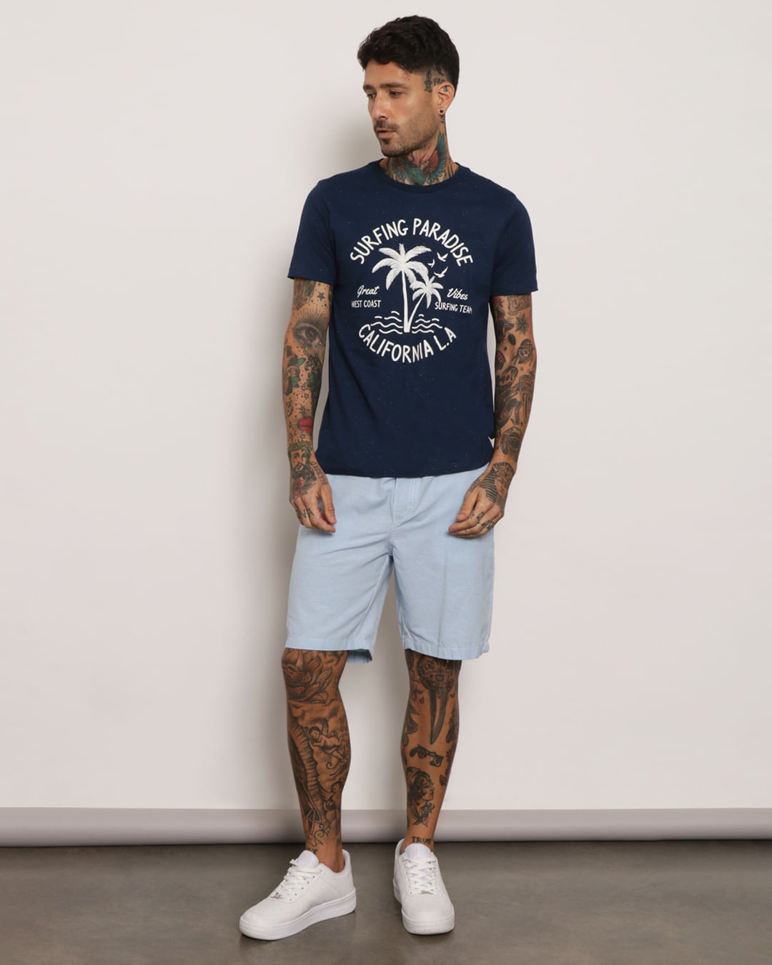 Cam-Mm-Botone-Mrn-Tts76-Silk-Coqueiro---Marinho