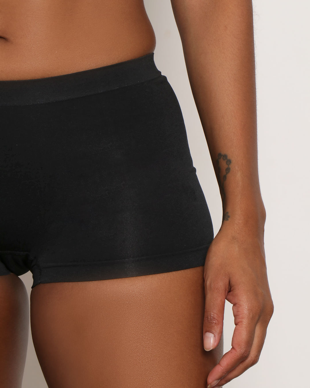 Calc-Boxer-Sem-Costura-0200-001---Preto