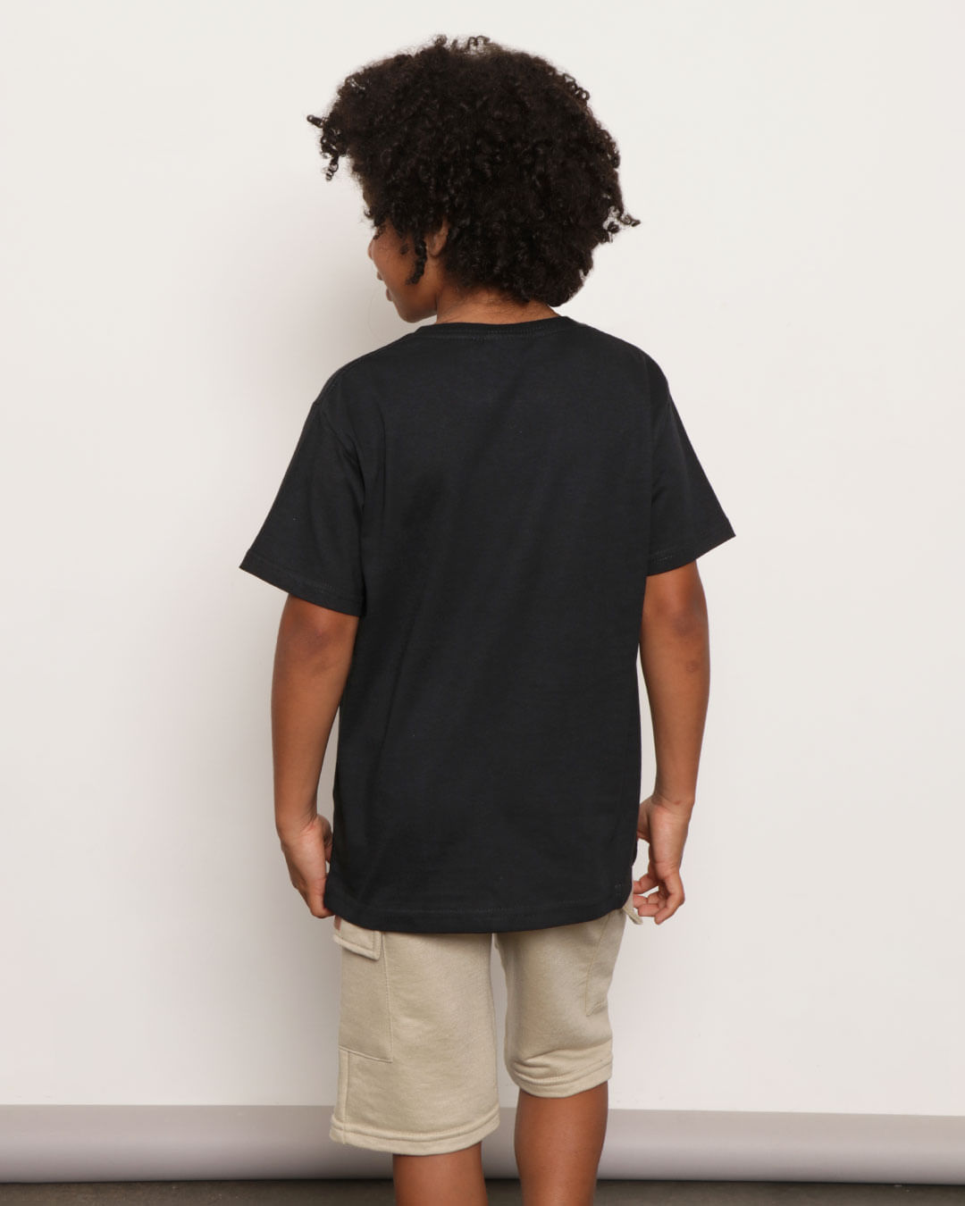 Camiseta-Ch30710-Mc-M-410-Looney---Preto