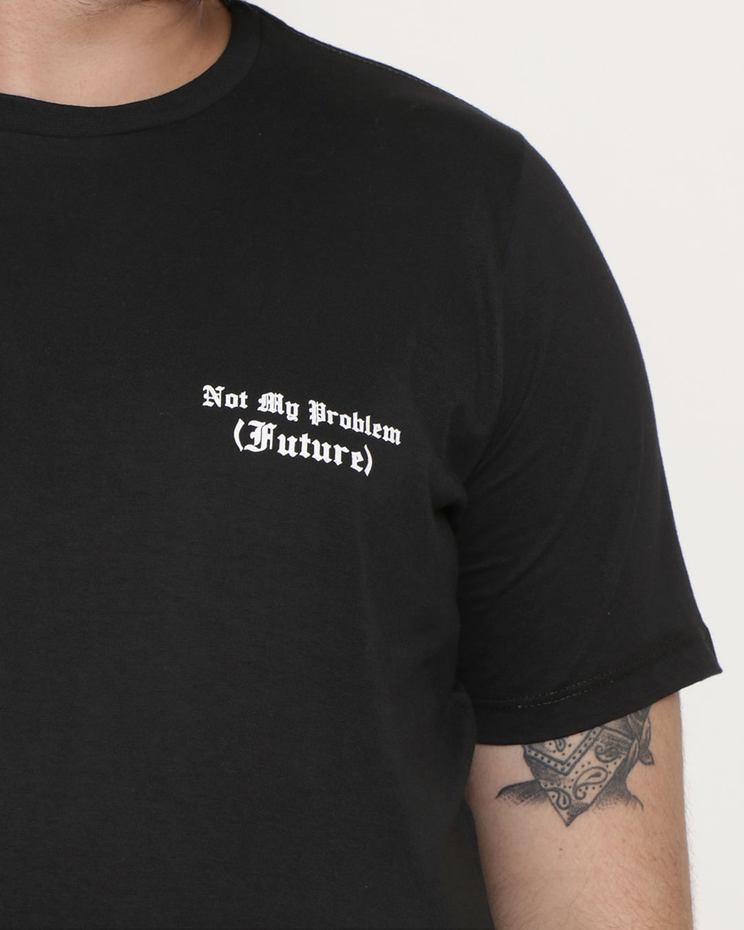 Camiseta-1044-Estamp-Preto-Plus---Preto